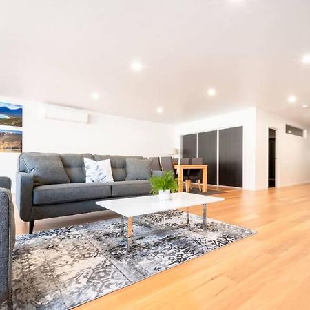 Central Modern 2 Bedroom With Wifi Launceston Buitenkant foto