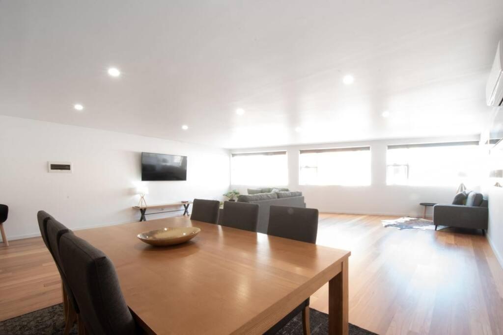 Central Modern 2 Bedroom With Wifi Launceston Buitenkant foto