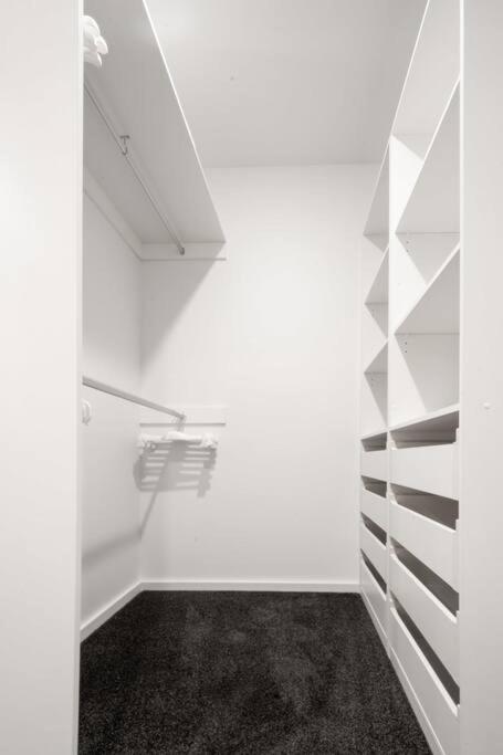 Central Modern 2 Bedroom With Wifi Launceston Buitenkant foto