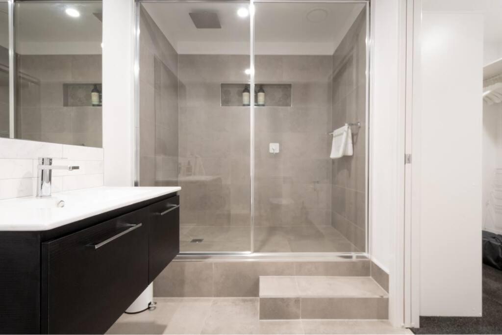 Central Modern 2 Bedroom With Wifi Launceston Buitenkant foto