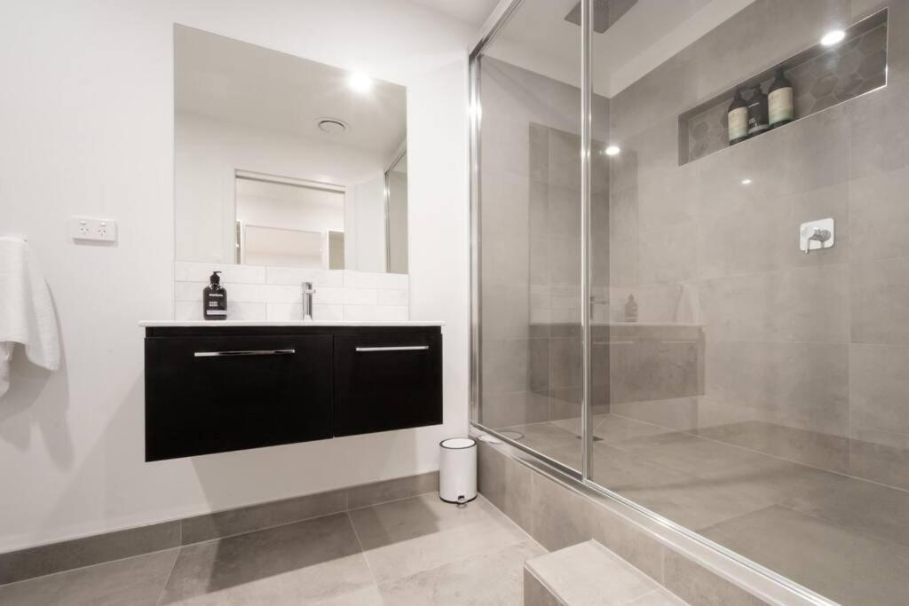 Central Modern 2 Bedroom With Wifi Launceston Buitenkant foto