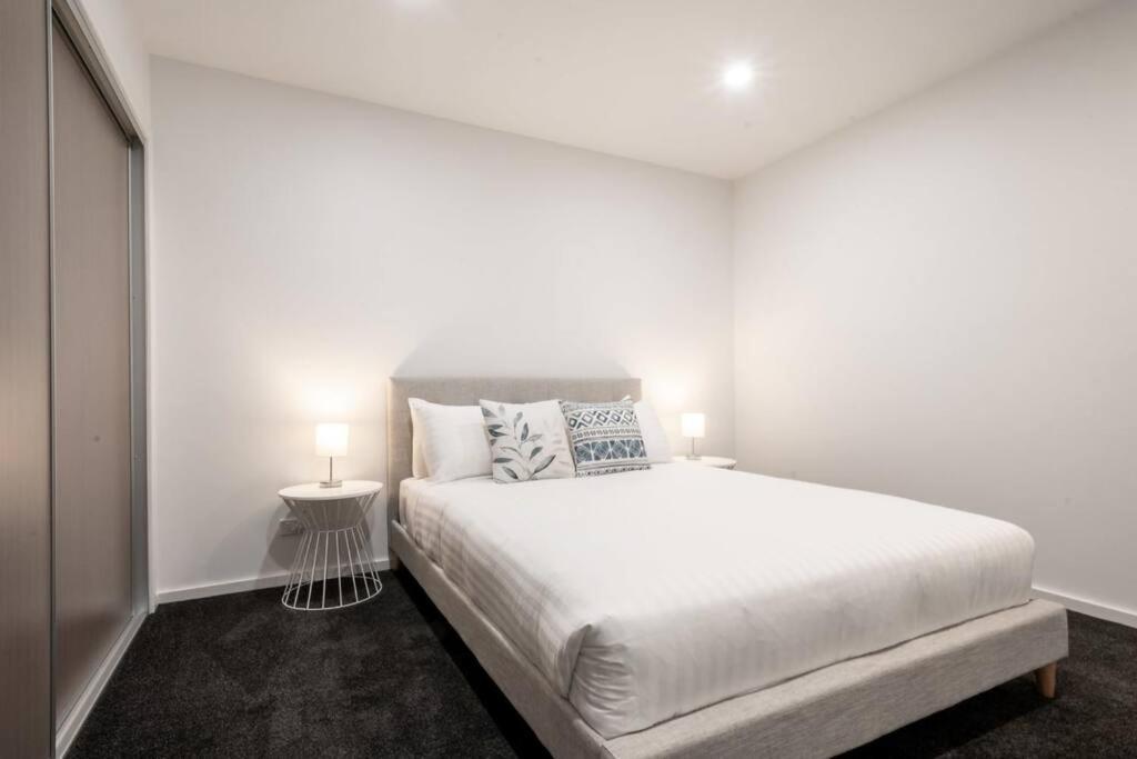 Central Modern 2 Bedroom With Wifi Launceston Buitenkant foto